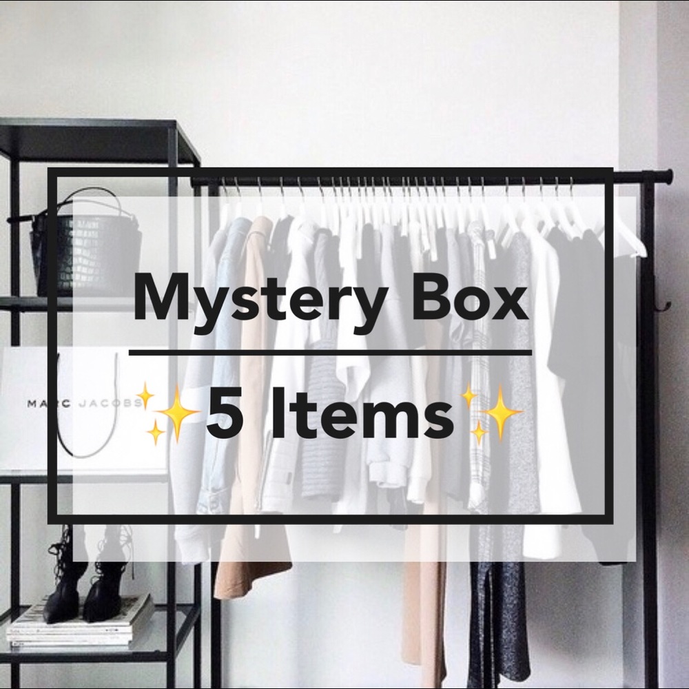 🔮✨Mystery Box✨🔮 NOW 8 ITEMS🔥
